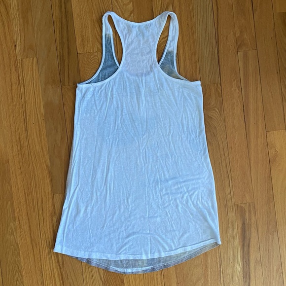 Graphic Long Tank Top - Picture 3 of 3